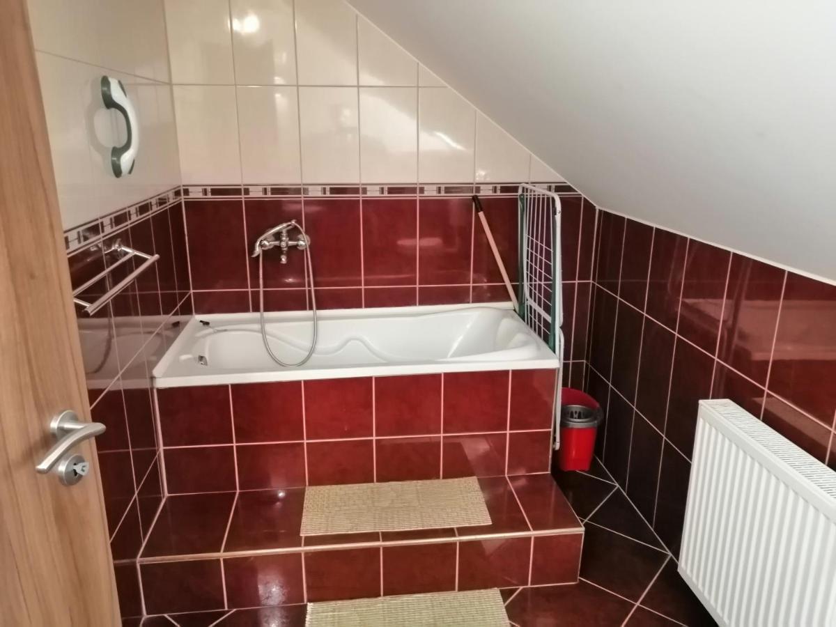 Csipkeház Apartman Cserkeszőlő Exterior foto