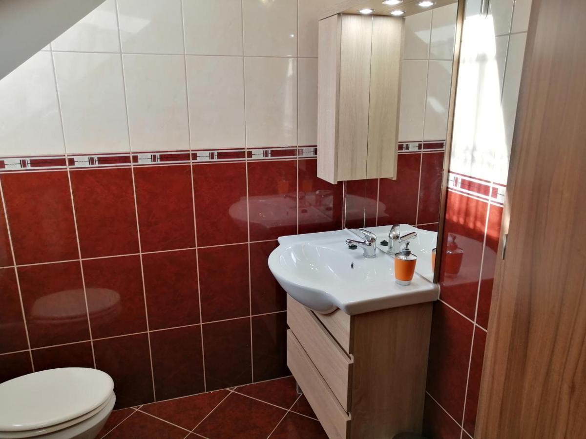 Csipkeház Apartman Cserkeszőlő Exterior foto